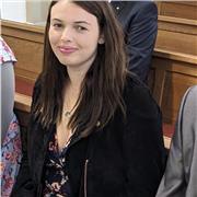 Biete Deutsch Nachhilfe von der ersten Klassenstufe bis Studium an